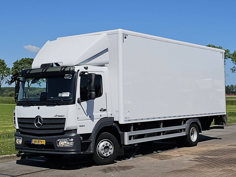 Mercedes-Benz ATEGO 1324 13.5T AIRCO TAILLIFT - Грузовик с закрытым кузовом: фото 2 Mercedes-Benz ATEGO 1324 13.5T AIRCO TAILLIFT - Грузовик с закрытым кузовом: фото 2