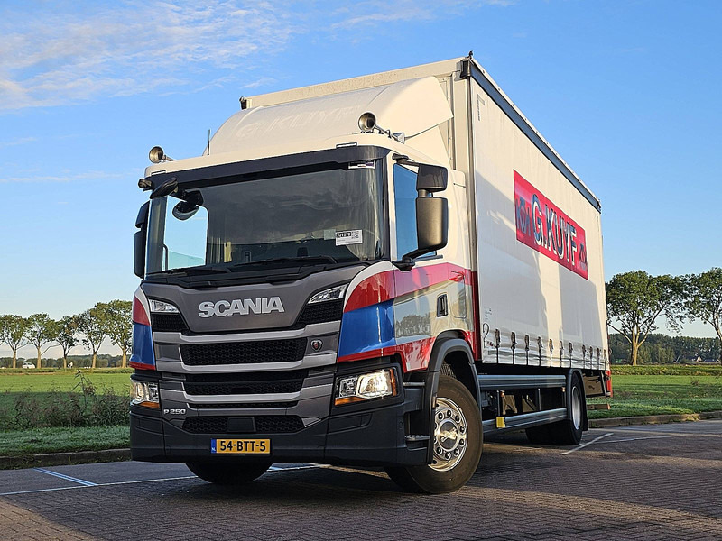 Scania P250 3T LIFT EDSCHA - Тентованный грузовик: фото 1 Scania P250 3T LIFT EDSCHA - Тентованный грузовик: фото 1