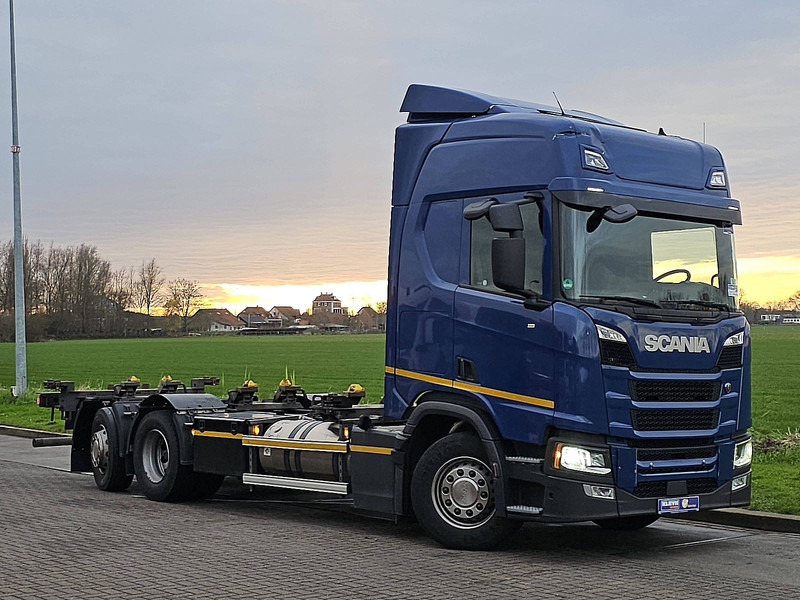 Scania R410 6x2*4 - Грузовик-контейнеровоз/ Сменный кузов: фото 5 Scania R410 6x2*4 - Грузовик-контейнеровоз/ Сменный кузов: фото 5