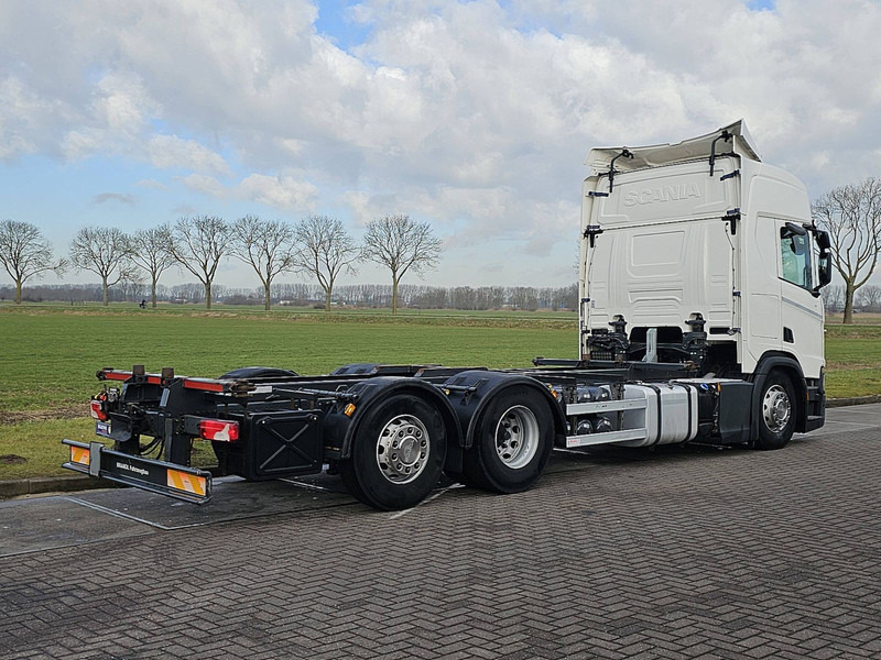 Scania R450 6X2*4 STANDAIRCO LED - Грузовик-контейнеровоз/ Сменный кузов: фото 3 Scania R450 6X2*4 STANDAIRCO LED - Грузовик-контейнеровоз/ Сменный кузов: фото 3