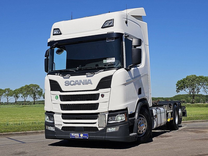 Scania R450 6x2*4 - Грузовик-контейнеровоз/ Сменный кузов: фото 1 Scania R450 6x2*4 - Грузовик-контейнеровоз/ Сменный кузов: фото 1