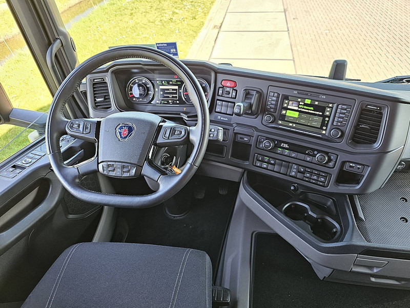 Фото интерьера 1: Рефрижератор Scania R460 Schmitz,TK1200R,GDP