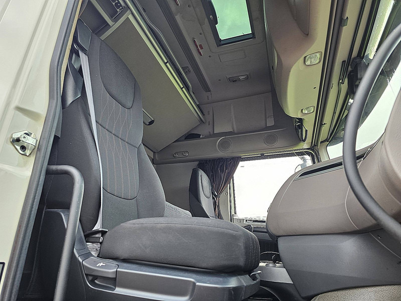 Тягач DAF XF 480: фото 7 Тягач DAF XF 480: фото 7