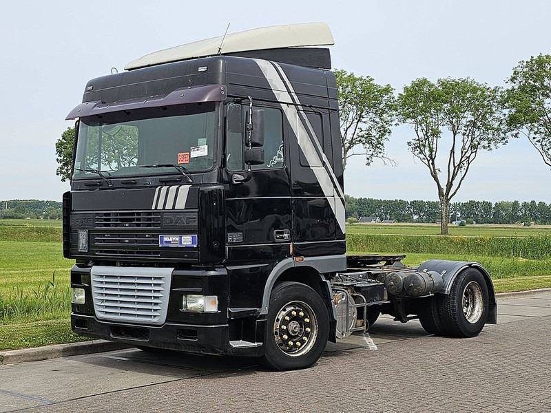 DAF XF 95.380 EURO 2 MANUAL - Тягач: фото 2 DAF XF 95.380 EURO 2 MANUAL - Тягач: фото 2