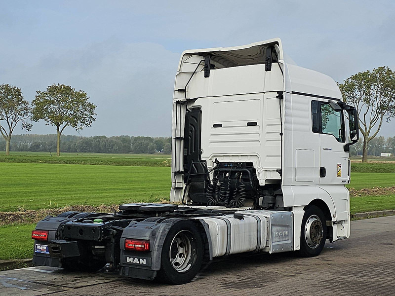 MAN 18.460 TGX XLX LLS-U 2X TANK - Тягач: фото 3 MAN 18.460 TGX XLX LLS-U 2X TANK - Тягач: фото 3