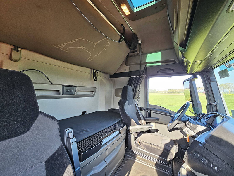 Тягач MAN 18.510 TGX GX XXL INTARDER LED: фото 15 Тягач MAN 18.510 TGX GX XXL INTARDER LED: фото 15