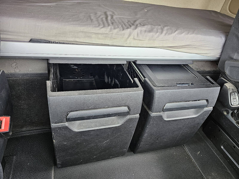 Тягач Mercedes-Benz ACTROS 1845 LS: фото 12