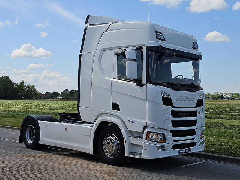 Scania R460 SUPER 2X TANK RETAR. - Тягач: фото 5 Scania R460 SUPER 2X TANK RETAR. - Тягач: фото 5