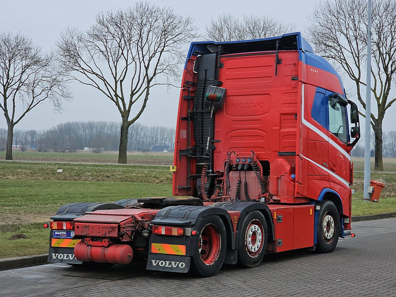 Volvo FH 460 GLOBETROTTER 6X2 - Тягач: фото 3 Volvo FH 460 GLOBETROTTER 6X2 - Тягач: фото 3