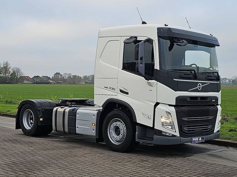 Volvo FM 330 3000 KM LIKE NEW!! - Тягач: фото 5 Volvo FM 330 3000 KM LIKE NEW!! - Тягач: фото 5