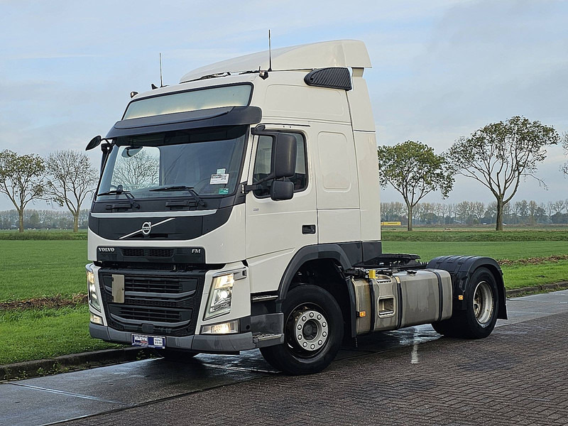 Volvo FM 450 GLOBETROTTER ADR - Тягач: фото 2 Volvo FM 450 GLOBETROTTER ADR - Тягач: фото 2