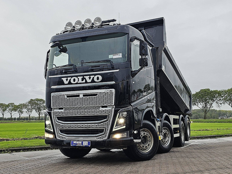 Volvo FH 16.750 8X4 BOOGIE LIFT RET. - Самосвал: фото 1 Volvo FH 16.750 8X4 BOOGIE LIFT RET. - Самосвал: фото 1