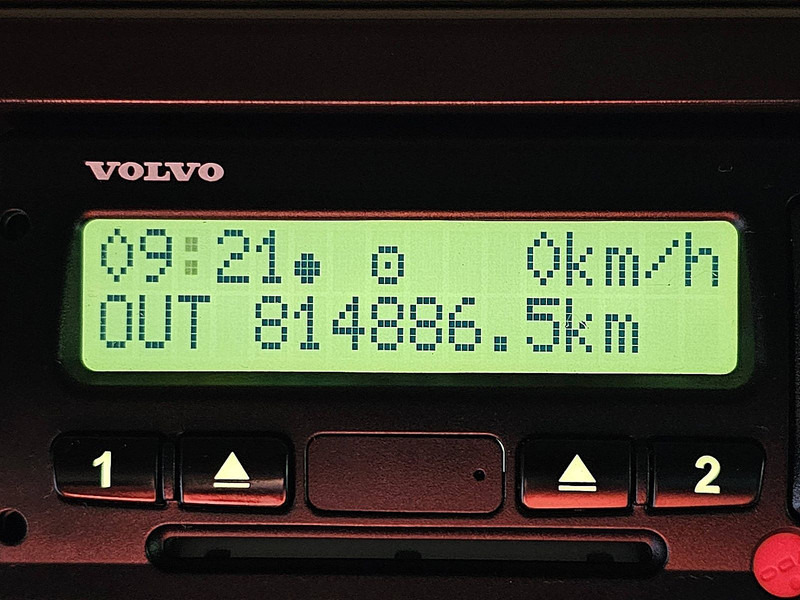 Тентованный грузовик Volvo FH 500 XL BDF+BOX LIFT: фото 9