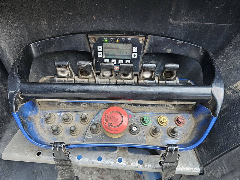 Грузовик бортовой/ Платформа, Автоманипулятор Volvo FM 460 8X2 HMF 3220 K5: фото 17 Грузовик бортовой/ Платформа, Автоманипулятор Volvo FM 460 8X2 HMF 3220 K5: фото 17