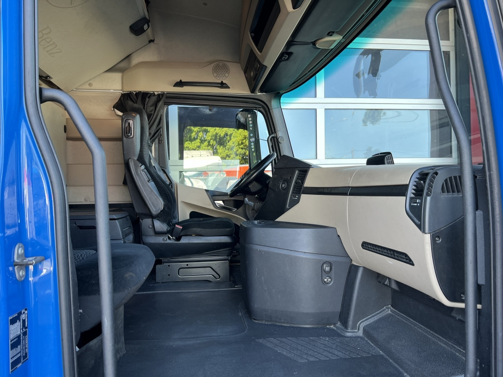 Тентованный грузовик Mercedes-Benz Actros 1840 MEGA Jumbo Klima Reatarder ACC-Tempo: фото 11