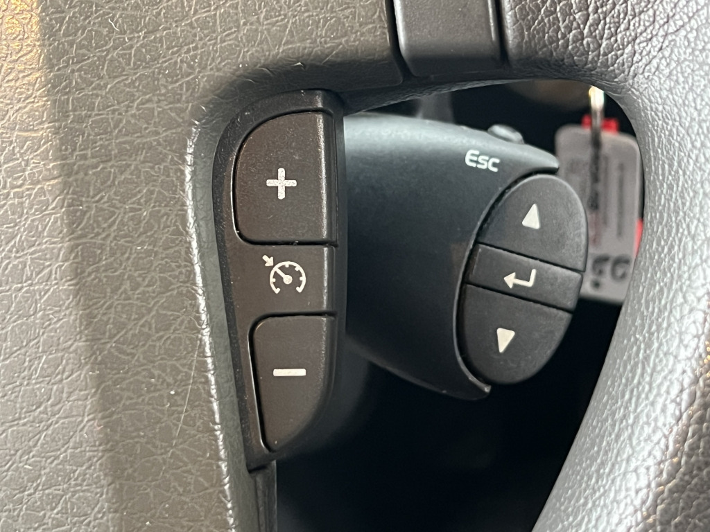 Volvo FL 260 7,2m LBW Klima Tempomat AHK Orig. 125'km - Тентованный грузовик: фото 3 Volvo FL 260 7,2m LBW Klima Tempomat AHK Orig. 125'km - Тентованный грузовик: фото 3