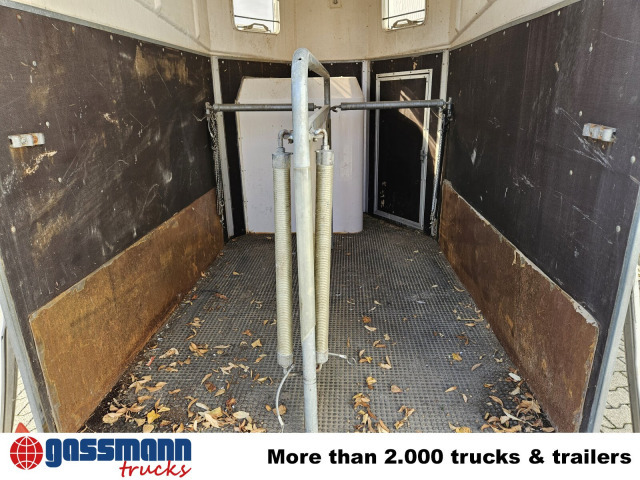 Blomert T2BPA Pferdeanhänger - Прицеп-коневоз: фото 3 Blomert T2BPA Pferdeanhänger - Прицеп-коневоз: фото 3