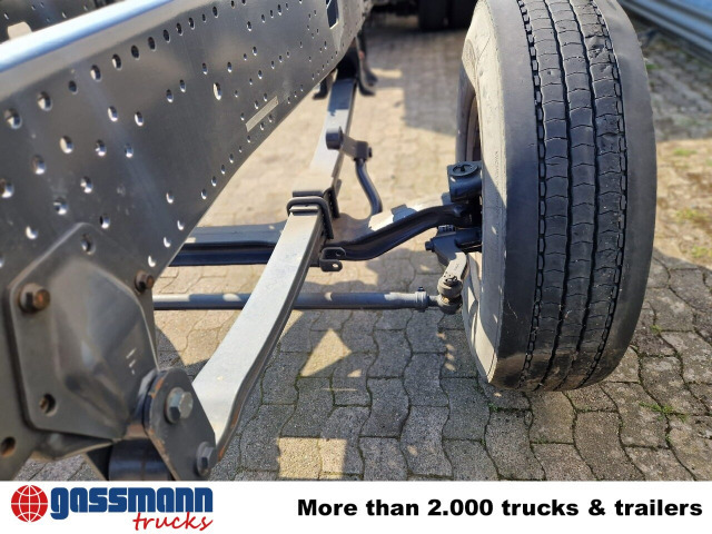 Iveco Trakker AD260T45 6x4, BRANDSCHADEN FAHRERHAUS! - Грузовик-шасси: фото 4 Iveco Trakker AD260T45 6x4, BRANDSCHADEN FAHRERHAUS! - Грузовик-шасси: фото 4