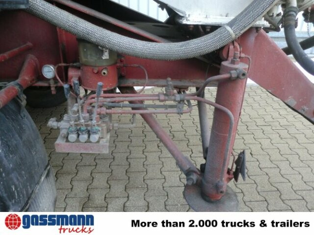 Kässbohrer SSK 56/10-24, Kippsilo ca. 56m³ - Полуприцеп цистерна для сыпучих грузов: фото 5 Kässbohrer SSK 56/10-24, Kippsilo ca. 56m³ - Полуприцеп цистерна для сыпучих грузов: фото 5