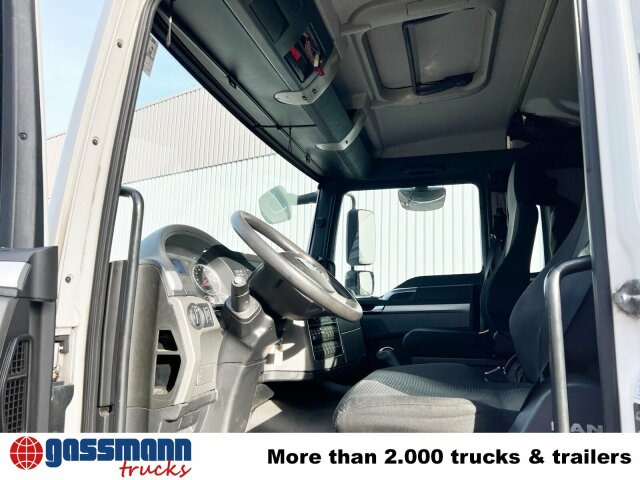 MAN TGL 12.220 4X2 BL mit Dhollandia LBW - Грузовик с закрытым кузовом: фото 2 MAN TGL 12.220 4X2 BL mit Dhollandia LBW - Грузовик с закрытым кузовом: фото 2