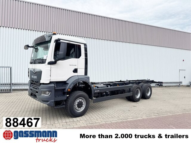 MAN TGS 33.480 6x6 BB CH, Hohe Bauart, Nebenantrieb - Грузовик-шасси: фото 1 MAN TGS 33.480 6x6 BB CH, Hohe Bauart, Nebenantrieb - Грузовик-шасси: фото 1