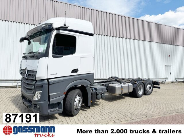 Mercedes-Benz Actros 2548 L 6x2, Retarder, Lenk-/Liftachse, - Грузовик-шасси: фото 1 Mercedes-Benz Actros 2548 L 6x2, Retarder, Lenk-/Liftachse, - Грузовик-шасси: фото 1