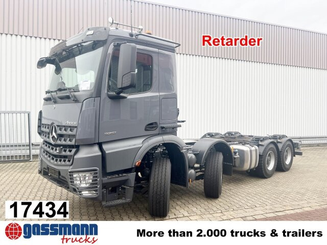 Mercedes-Benz Arocs 3251 L 8x4/4, mit Motorabtrieb C plus NA - Грузовик-шасси: фото 1 Mercedes-Benz Arocs 3251 L 8x4/4, mit Motorabtrieb C plus NA - Грузовик-шасси: фото 1