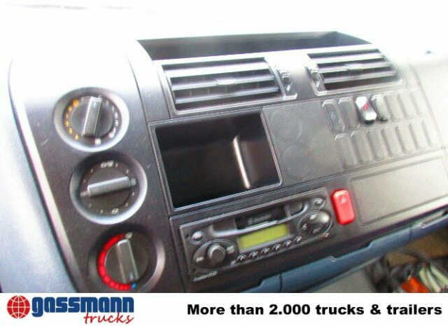 Mercedes-Benz Atego 815 4x2 - Грузовик с закрытым кузовом: фото 4 Mercedes-Benz Atego 815 4x2 - Грузовик с закрытым кузовом: фото 4