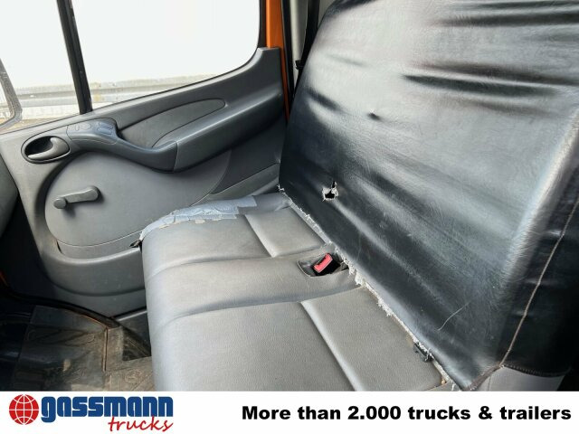 Mercedes-Benz Sprinter 308 4x2 Doka - Малотоннажный бортовой грузовик, Грузопассажирский фургон: фото 4 Mercedes-Benz Sprinter 308 4x2 Doka - Малотоннажный бортовой грузовик, Грузопассажирский фургон: фото 4