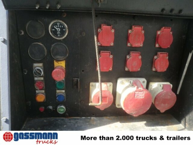 Tank-Aufbauauf Wunsch mit Separatmotor, - Танк-контейнер: фото 2 Tank-Aufbauauf Wunsch mit Separatmotor, - Танк-контейнер: фото 2