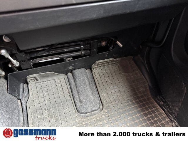 MAN TGX 18.360 4x2 BLS, Fahrschulausstattung - Тягач: фото 3 MAN TGX 18.360 4x2 BLS, Fahrschulausstattung - Тягач: фото 3