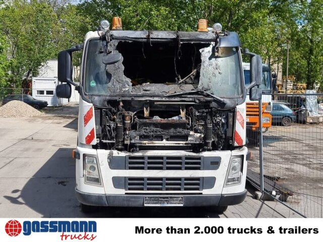 Самосвал Volvo FM 380 6x4 R mit Brandschaden: фото 6