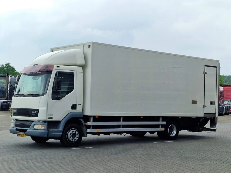 DAF LF 45.170 - Box - Loadlift - Manual gearbox - Old Tacho - Грузовик с закрытым кузовом: фото 3 DAF LF 45.170 - Box - Loadlift - Manual gearbox - Old Tacho - Грузовик с закрытым кузовом: фото 3