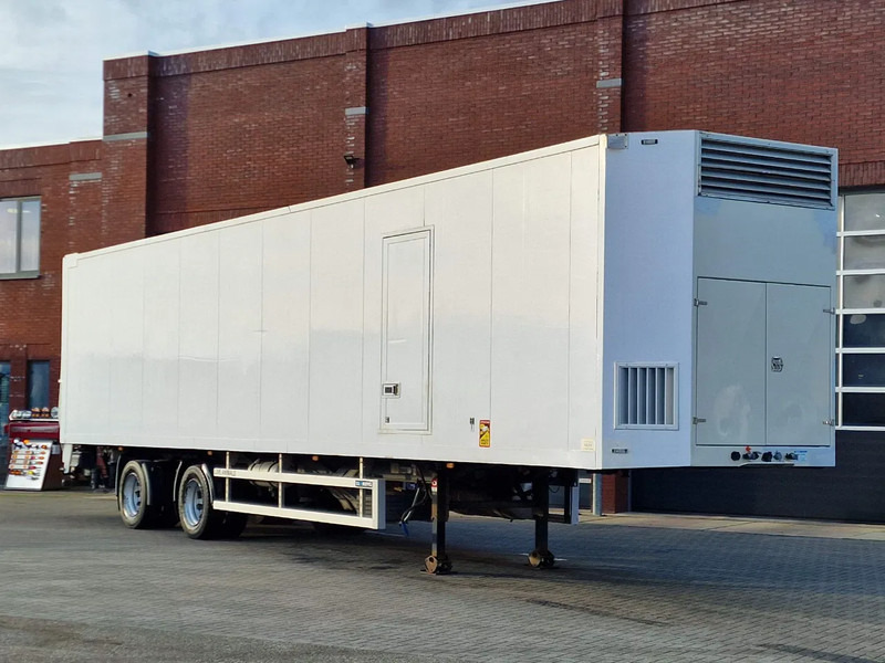 GS Meppel Ravenhorst - Chicken Transport - Frigo/Conditioned - Loadlift -Steering axle - Полуприцеп для перевозки животных: фото 1 GS Meppel Ravenhorst - Chicken Transport - Frigo/Conditioned - Loadlift -Steering axle - Полуприцеп для перевозки животных: фото 1