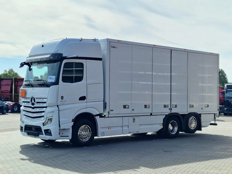 Mercedes-Benz Actros 2545 6x2*4 - Box with sidedoors - Loadlift - Steering axle - Full air - Camera - Грузовик с закрытым кузовом: фото 3 Mercedes-Benz Actros 2545 6x2*4 - Box with sidedoors - Loadlift - Steering axle - Full air - Camera - Грузовик с закрытым кузовом: фото 3