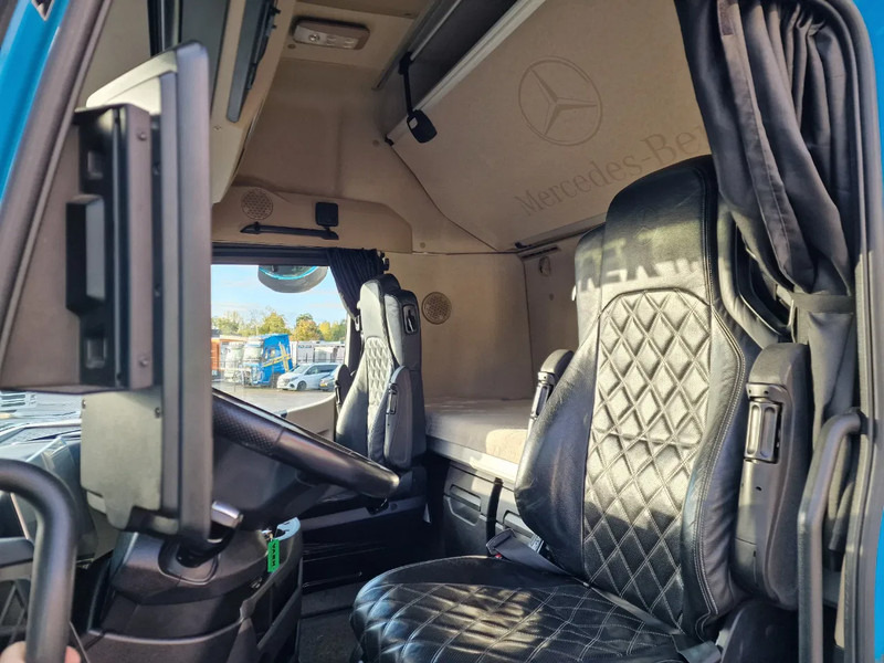 Грузовик-контейнеровоз/ Сменный кузов Mercedes-Benz Actros 2553 6x2 - BDF - Retarder - 4.90 WB - Full air + Fliegl trailer 2017: фото 10 Грузовик-контейнеровоз/ Сменный кузов Mercedes-Benz Actros 2553 6x2 - BDF - Retarder - 4.90 WB - Full air + Fliegl trailer 2017: фото 10