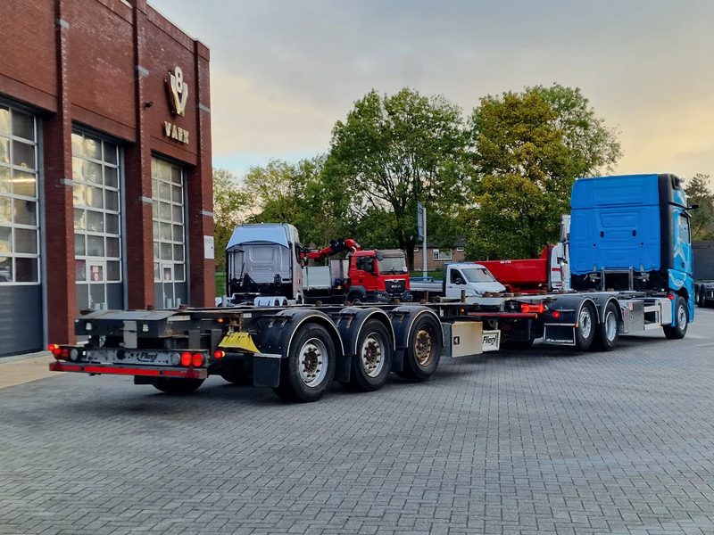 Грузовик-контейнеровоз/ Сменный кузов Mercedes-Benz Actros 2553 6x2 - BDF - Retarder - 4.90 WB - Full air + Fliegl trailer 2017: фото 7 Грузовик-контейнеровоз/ Сменный кузов Mercedes-Benz Actros 2553 6x2 - BDF - Retarder - 4.90 WB - Full air + Fliegl trailer 2017: фото 7