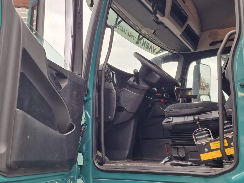 Тросовый мультилифт Mercedes-Benz Arocs 3251 8x4 - Cable system - HUB reduction - Euro 6 - Camera system: фото 13 Тросовый мультилифт Mercedes-Benz Arocs 3251 8x4 - Cable system - HUB reduction - Euro 6 - Camera system: фото 13