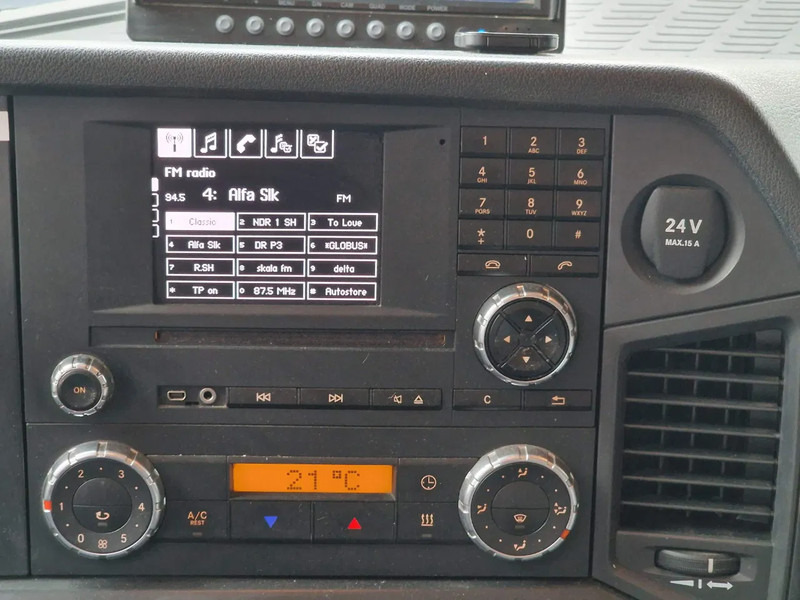 Тросовый мультилифт Mercedes-Benz Arocs 3251 8x4 - Cable system - HUB reduction - Euro 6 - Camera system: фото 17 Тросовый мультилифт Mercedes-Benz Arocs 3251 8x4 - Cable system - HUB reduction - Euro 6 - Camera system: фото 17