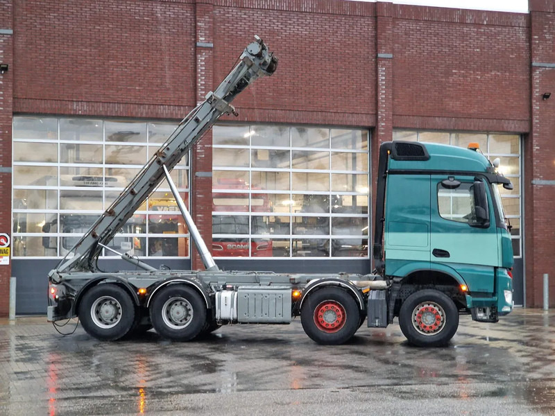 Тросовый мультилифт Mercedes-Benz Arocs 3251 8x4 - Cable system - HUB reduction - Euro 6 - Camera system: фото 12 Тросовый мультилифт Mercedes-Benz Arocs 3251 8x4 - Cable system - HUB reduction - Euro 6 - Camera system: фото 12