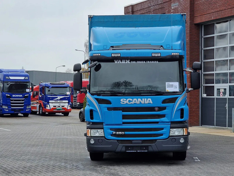 Scania P250 4x2 - Loadlift - Side boards - Full air - Euro 6 - Тентованный грузовик: фото 2 Scania P250 4x2 - Loadlift - Side boards - Full air - Euro 6 - Тентованный грузовик: фото 2