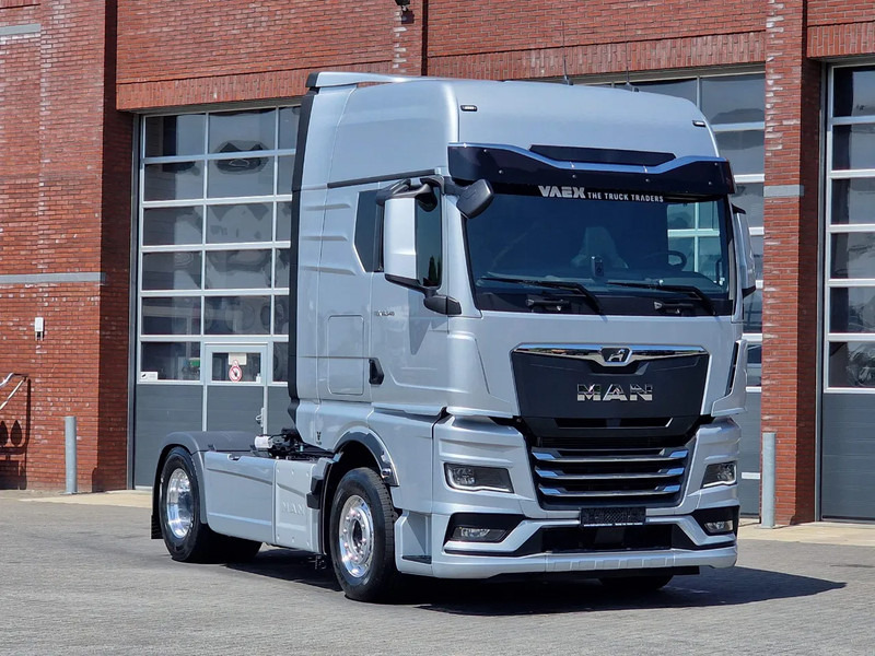 MAN TGX 18.540 GX - New - Retarder - Night clima - Alcoa - Show truck - Ledbar - - Тягач: фото 1 MAN TGX 18.540 GX - New - Retarder - Night clima - Alcoa - Show truck - Ledbar - - Тягач: фото 1