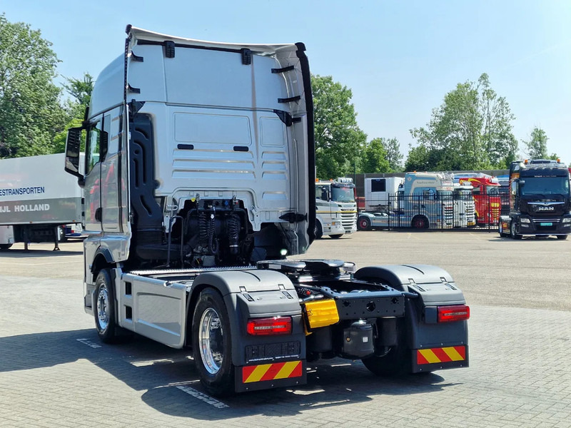 MAN TGX 18.540 GX - New - Retarder - Night clima - Alcoa - Show truck - Ledbar - - Тягач: фото 5 MAN TGX 18.540 GX - New - Retarder - Night clima - Alcoa - Show truck - Ledbar - - Тягач: фото 5