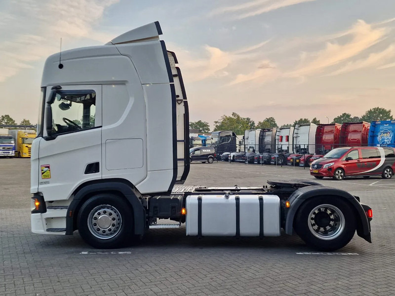 Scania R450 NGS Highline 4x2 - Retarder - Full air - Led - Navi - 2x tank - Тягач: фото 4 Scania R450 NGS Highline 4x2 - Retarder - Full air - Led - Navi - 2x tank - Тягач: фото 4