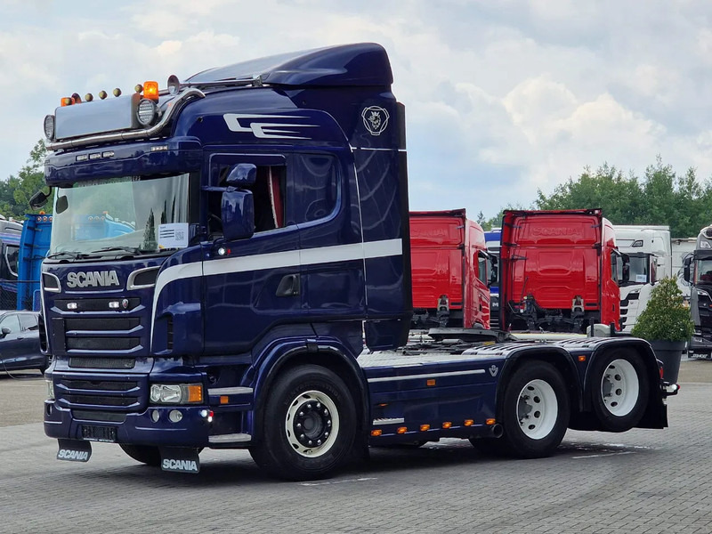 Scania R560 V8 Highline 6x2 - Show truck - Manual gearbox - 2.90 WB - PTO/Hydraulic - Double glazed - Тягач: фото 3 Scania R560 V8 Highline 6x2 - Show truck - Manual gearbox - 2.90 WB - PTO/Hydraulic - Double glazed - Тягач: фото 3