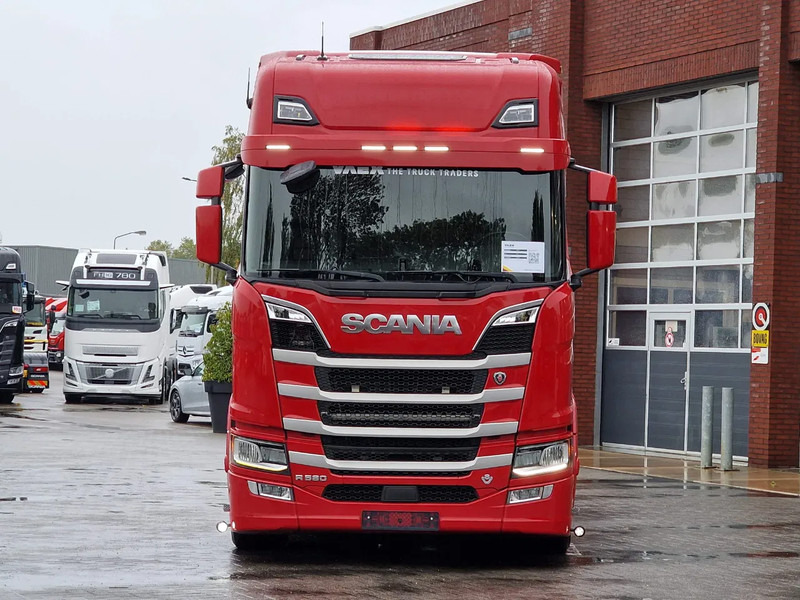 Scania R580 V8 NGS Highline 6x2 - Retarder - Leather - Full air - 3.15 WB - Navi - Led - No EGR - Тягач: фото 2 Scania R580 V8 NGS Highline 6x2 - Retarder - Leather - Full air - 3.15 WB - Navi - Led - No EGR - Тягач: фото 2