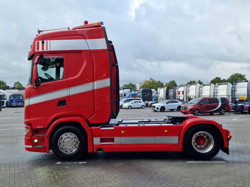 Scania S500 NGS Highline 4x2 - Retarder - Night clima - 2x tank - Full spoiler - Led - Тягач: фото 5 Scania S500 NGS Highline 4x2 - Retarder - Night clima - 2x tank - Full spoiler - Led - Тягач: фото 5