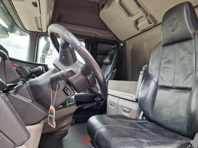 Тягач Scania S540 NGS Highline 6x4 - Retarder - Full air - Leather - Led - Fridge - TV: фото 10