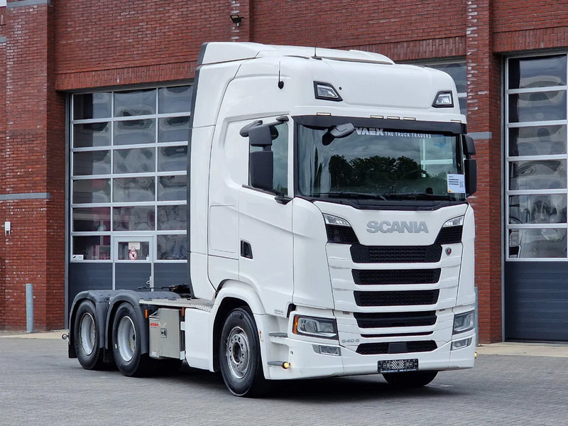 Scania S540 NGS Highline 6x4 - Retarder - Full air - Leather - Led - Fridge - TV - Тягач: фото 1 Scania S540 NGS Highline 6x4 - Retarder - Full air - Leather - Led - Fridge - TV - Тягач: фото 1