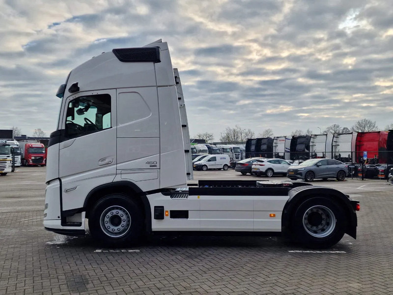 Volvo FH 13.500 Aero Globetrotter XL 4x2 - I Save - I parkcool - 2x tank - Mirror cams - Тягач: фото 4 Volvo FH 13.500 Aero Globetrotter XL 4x2 - I Save - I parkcool - 2x tank - Mirror cams - Тягач: фото 4